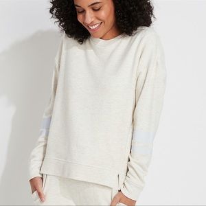 Vineyard Vines Dreamcloth Sweatshirt in Stone Heather Striped Sleeves size Med